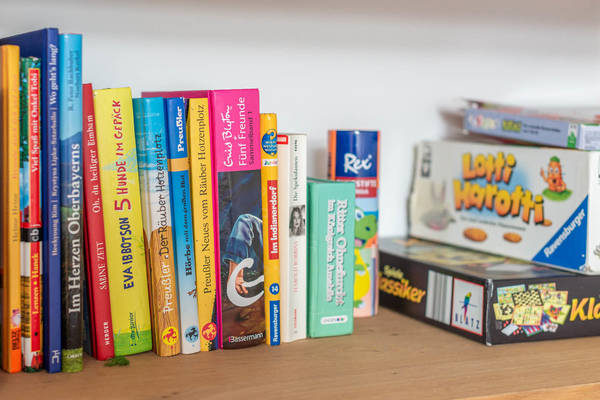 Ferienwohnung Hochsitz - Kleine Auswahl an Büchern und Spielen